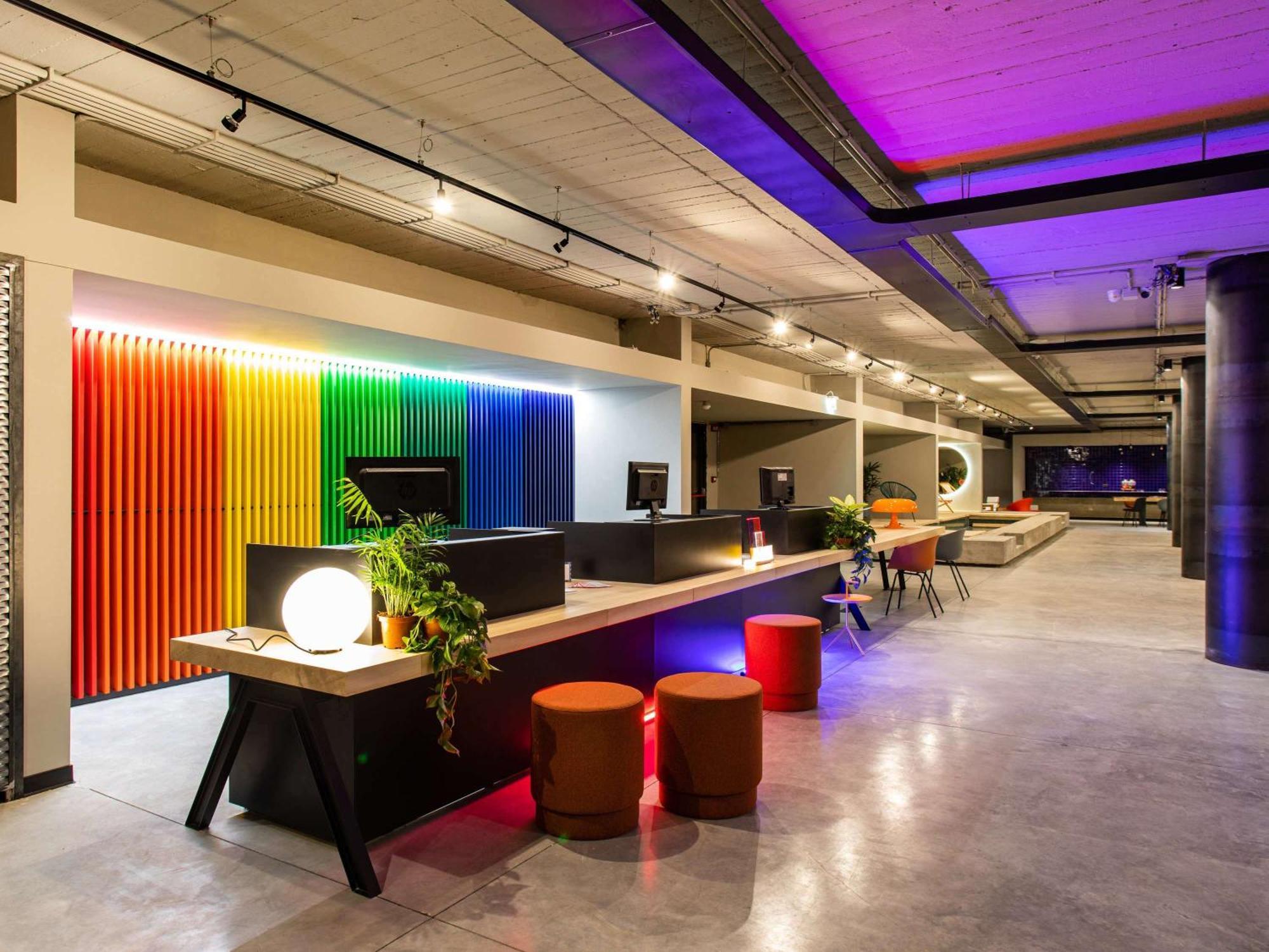 Ibis Styles Aurelia Hotel 4*